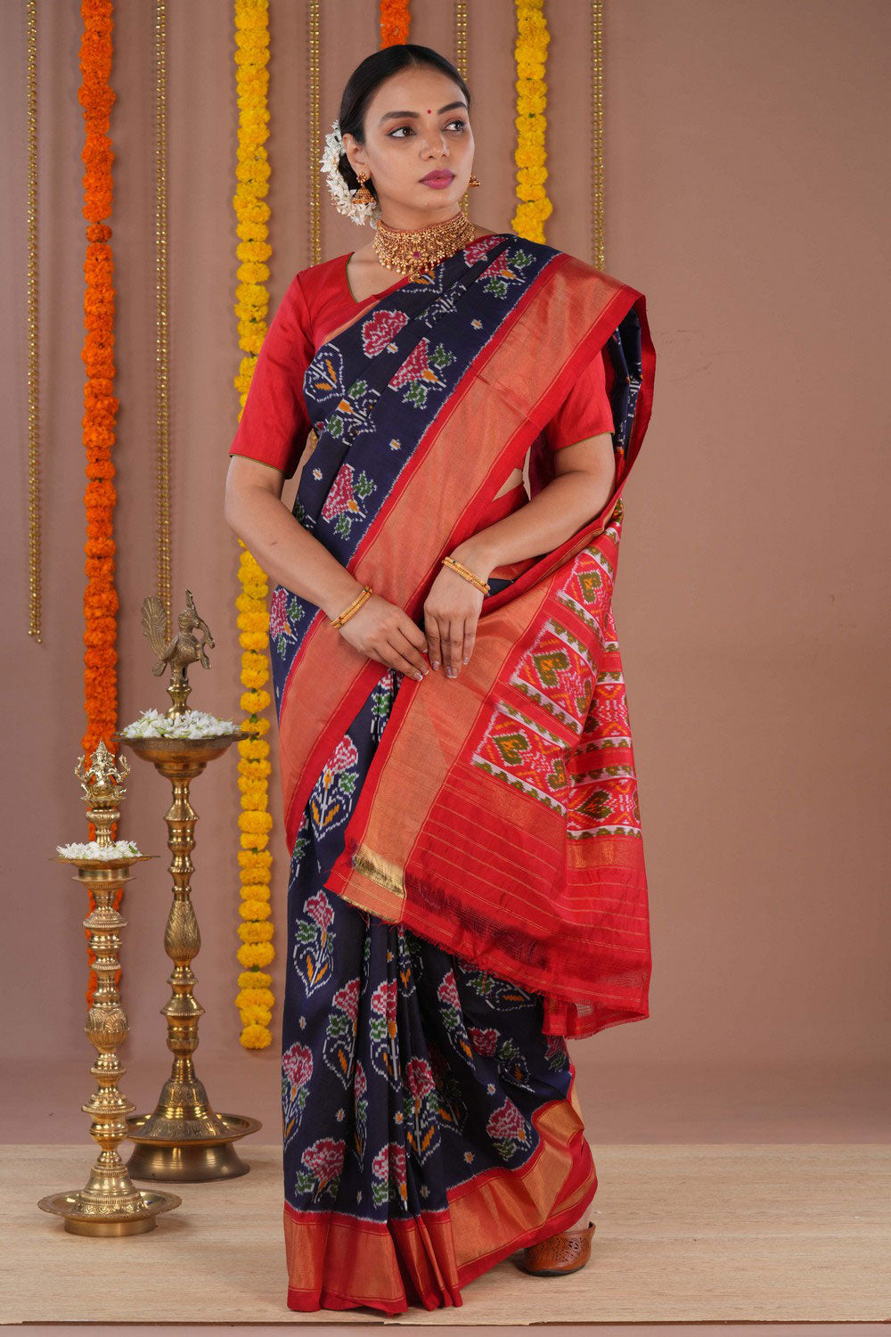 Image of Pochampally Ikat Silk Violet Saree